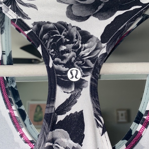 Lululemon floral Tank - Picture 2 of 3